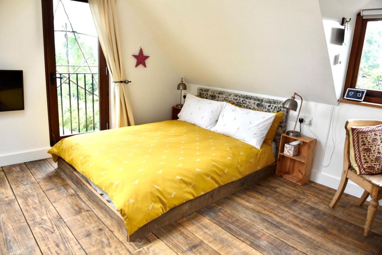 The Roost Apartment Semley Ngoại thất bức ảnh